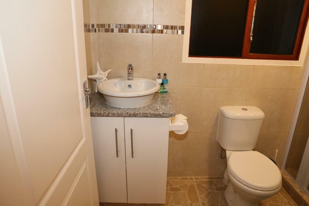 Laudin'S View Otel Umtentweni Dış mekan fotoğraf